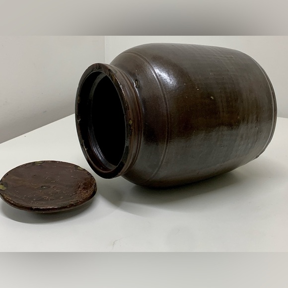 19th Century Antique Dark Brown Albany Slip Lidded Stoneware Crock Jug Pot - Picture 15 of 16